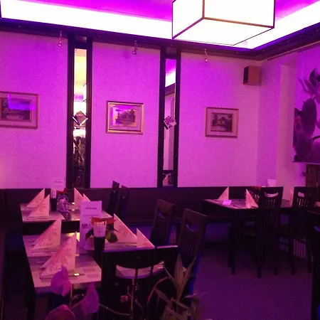Yumi Sushi-steaks & Friends Отель