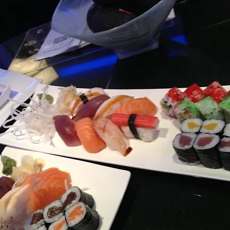 Yumi Sushi-steaks & Friends Отель 3*